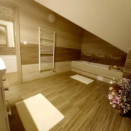 Pod Sivym Vrchom * Zuberzec