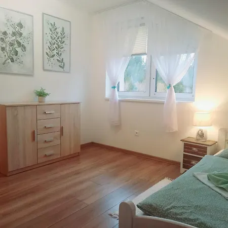 Pod Sivym Vrchom Apartment